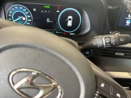 Photo 27 Hyundai Bayon  1.0 T-GDi 100 Hybrid 48V