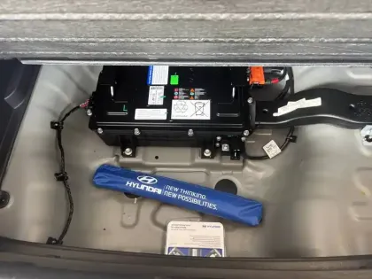 Photo 18 Hyundai Bayon  1.0 T-GDi 100 Hybrid 48V