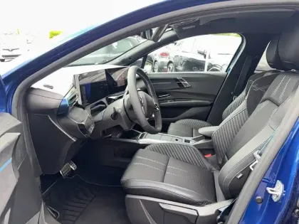 Photo 8 Renault Clio  E-Tech full hybrid 160 ch