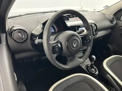 Photo 18 Renault Twingo  III Achat Intégral - 21
