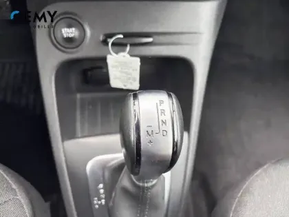 Photo 21 Renault Captur  dCi 90 EDC