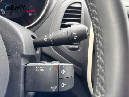 Photo 16 Renault Captur  dCi 90 EDC