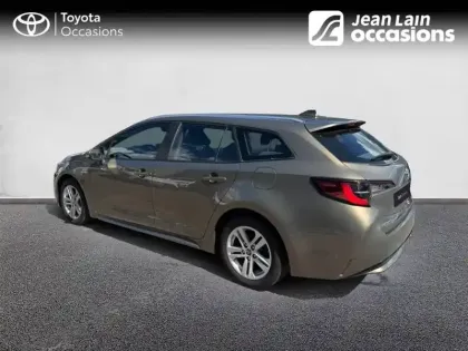 Photo 6 Toyota Corolla  Touring Sports Hybride 122h