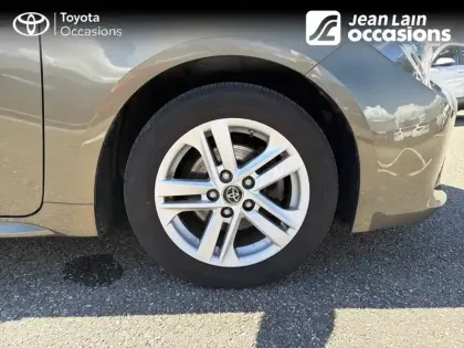 Photo 8 Toyota Corolla  Touring Sports Hybride 122h