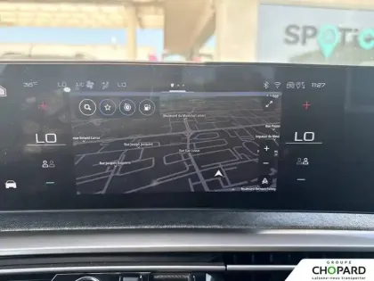 Photo 13 Peugeot 5008  Hybrid 136 e-DCS6