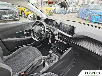 Photo 12 Peugeot 208  PureTech 100 S&S BVM6