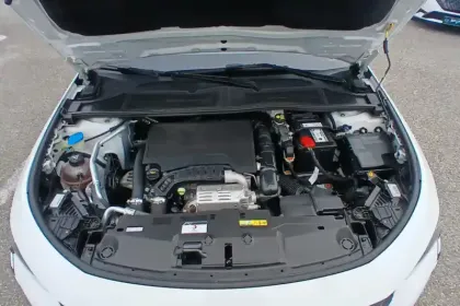 Photo 15 Peugeot 308  SW PureTech 110ch S&S BVM6