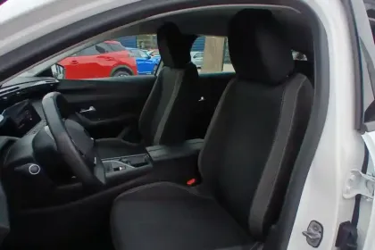 Photo 9 Peugeot 308  SW PureTech 110ch S&S BVM6