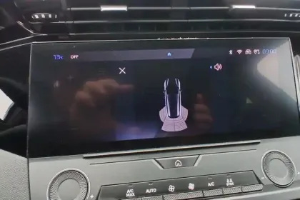 Photo 19 Peugeot 308  SW PureTech 110ch S&S BVM6