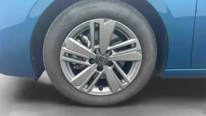 Photo 9 Peugeot 308  Hybrid 145 e-DCS6