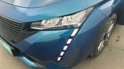 Photo 22 Peugeot 308  Hybrid 145 e-DCS6