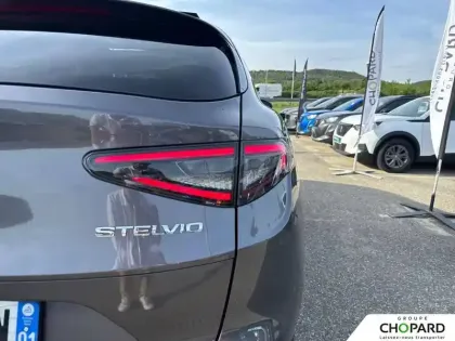 Photo 27 Alfa Romeo Stelvio  2.2 210 ch Q4 AT8