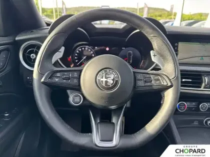 Photo 15 Alfa Romeo Stelvio  2.2 210 ch Q4 AT8
