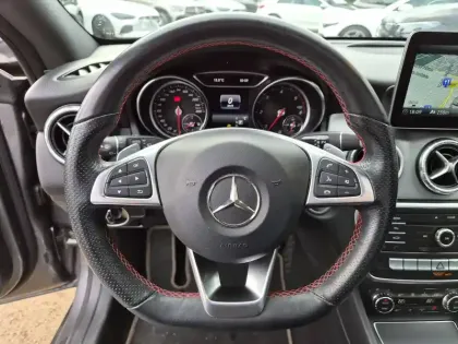 Photo 14 Mercedes CLA  Shooting Brake 200 d 7G-DCT