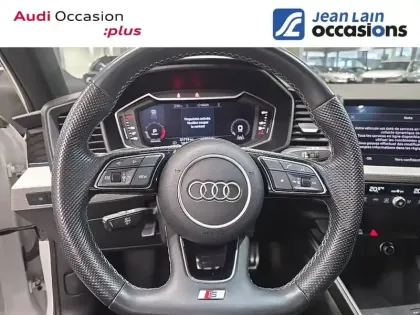 Photo 11 Audi A1  Sportback 30 TFSI 110 ch S tronic 7