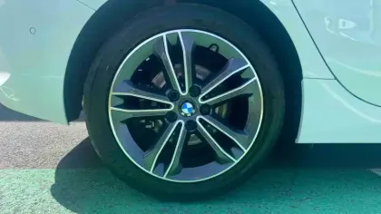 Photo 14 BMW Serie 1 116i 109 ch DKG7