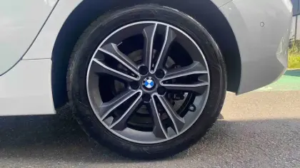 Photo 15 BMW Serie 1 116i 109 ch DKG7