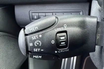 Photo 13 Peugeot 308  1.2 PureTech 130ch S&S EAT6