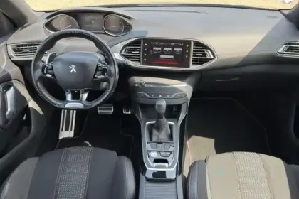 Photo 10 Peugeot 308  1.2 PureTech 130ch S&S EAT6