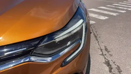Photo 17 Renault Captur  E-Tech 145 - 21