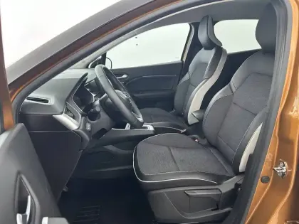 Photo 34 Renault Captur  E-Tech 145 - 21