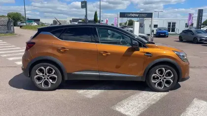 Photo 22 Renault Captur  E-Tech 145 - 21