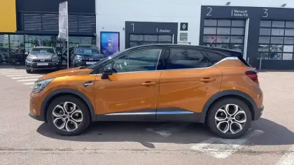 Photo 19 Renault Captur  E-Tech 145 - 21