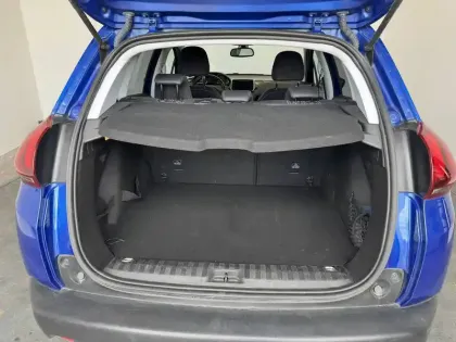 Photo 7 Peugeot 2008  PureTech 130ch S&S EAT6