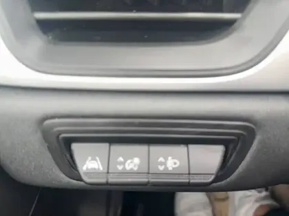 Photo 43 Renault Captur  TCe 100 GPL - 21