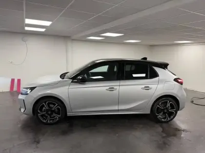 Photo 6 Opel Corsa  1.2 Turbo Hybrid 136 ch e-DCT6
