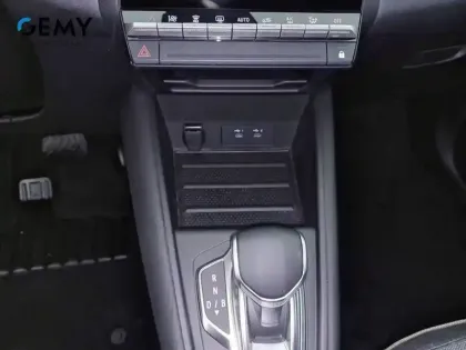 Photo 13 Renault Symbioz  E-Tech full hybrid 145