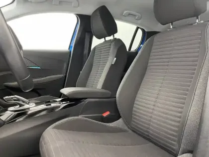Photo 14 Peugeot 208  Electrique 50 kWh 136ch