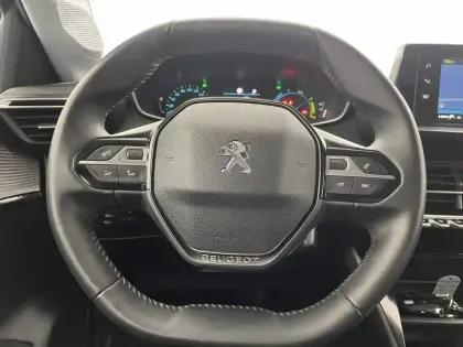 Photo 23 Peugeot 208  Electrique 50 kWh 136ch
