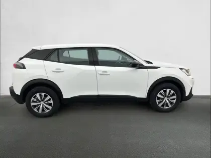 Photo 24 Peugeot 2008  PureTech 100 S&S BVM6