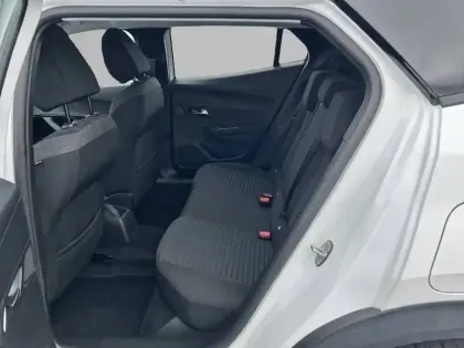 Photo 32 Peugeot 2008  PureTech 100 S&S BVM6