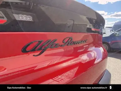 Photo 8 Alfa Romeo Junior  Elettrica 156 ch