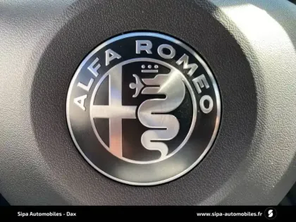 Photo 19 Alfa Romeo Junior  Elettrica 156 ch