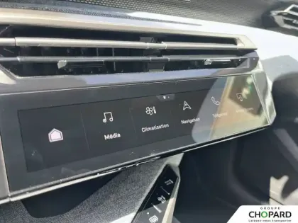 Photo 20 Peugeot 5008  Hybrid 145 ch e-DCS6