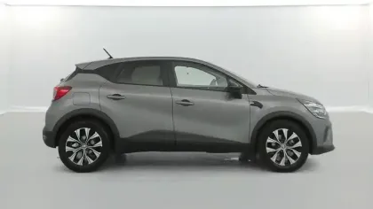 Photo 5 Renault Captur  E-Tech full hybrid 145