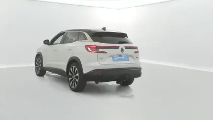 Photo 11 Renault Austral  E-Tech hybrid 200