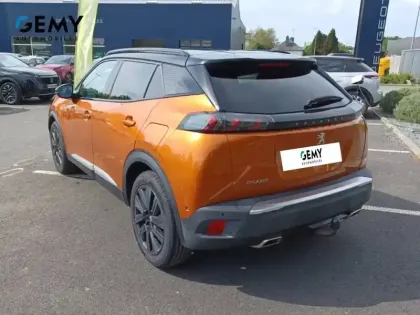 Photo 56 Peugeot 2008  PureTech 155 S&S EAT8