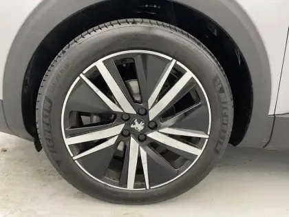 Photo 16 Peugeot 3008  Puretech 130ch S&S EAT8