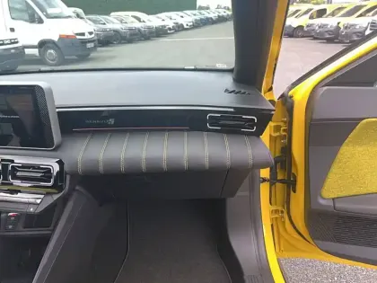 Photo 11 Renault 5 Renault  E-Tech Electrique 10 ch autonomie confort