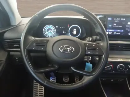 Photo 11 Hyundai Bayon  1.0 T-GDi 100 Hybrid 48V