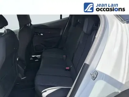 Photo 16 Peugeot 2008  BlueHDi 130 S&S EAT8