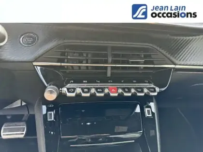 Photo 13 Peugeot 2008  BlueHDi 130 S&S EAT8