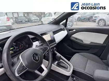 Photo 10 Renault Clio  E-Tech hybride 145