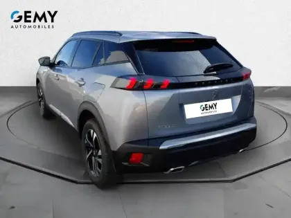 Photo 6 Peugeot 2008  PureTech 130 S&S EAT8