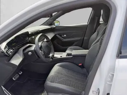 Photo 10 Peugeot 408  Hybrid 145 e-DCS6
