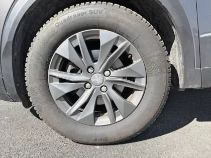Photo 12 Peugeot 2008  PureTech 100 S&S BVM6